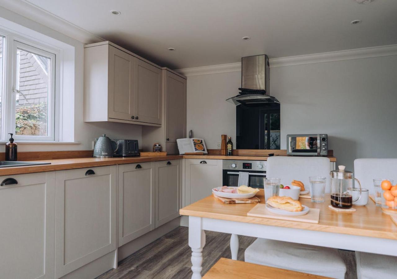 Joannes Retreat, Dog Friendly Property In Weymouth With Free Parking Exterior photo